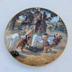 Three Little Pigs Decorative Plate